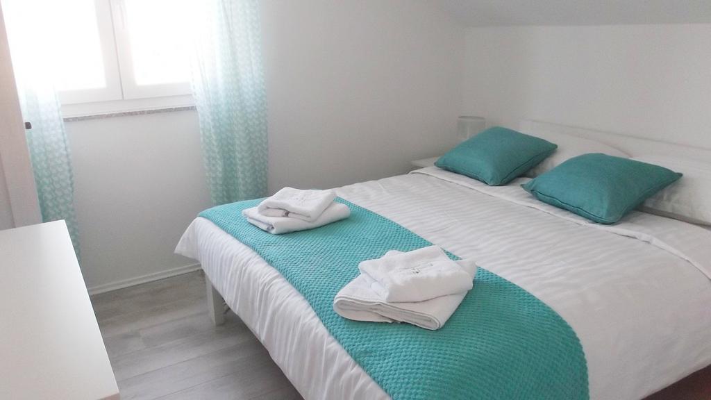 Apartments Horvat Vodice Oda fotoğraf